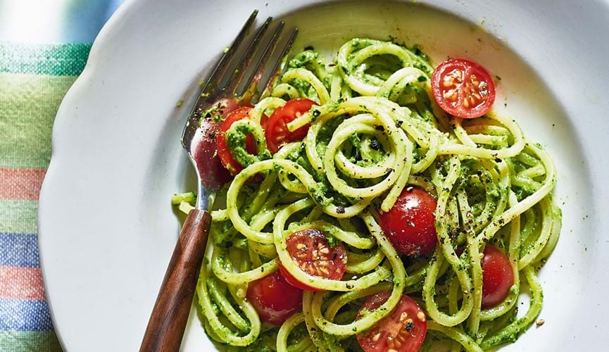 Kale and broccoli pesto spaghetti