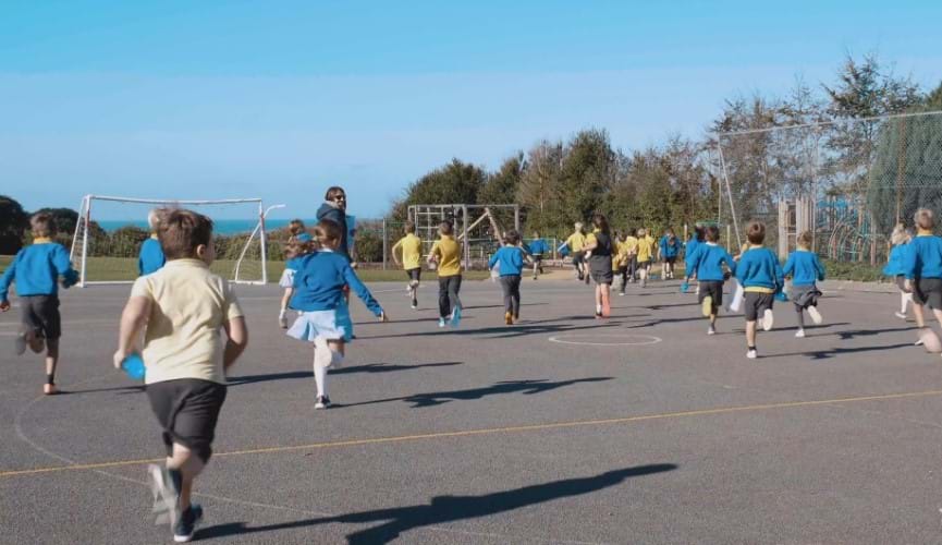Helping Guernsey's children Be Active with a daily mile