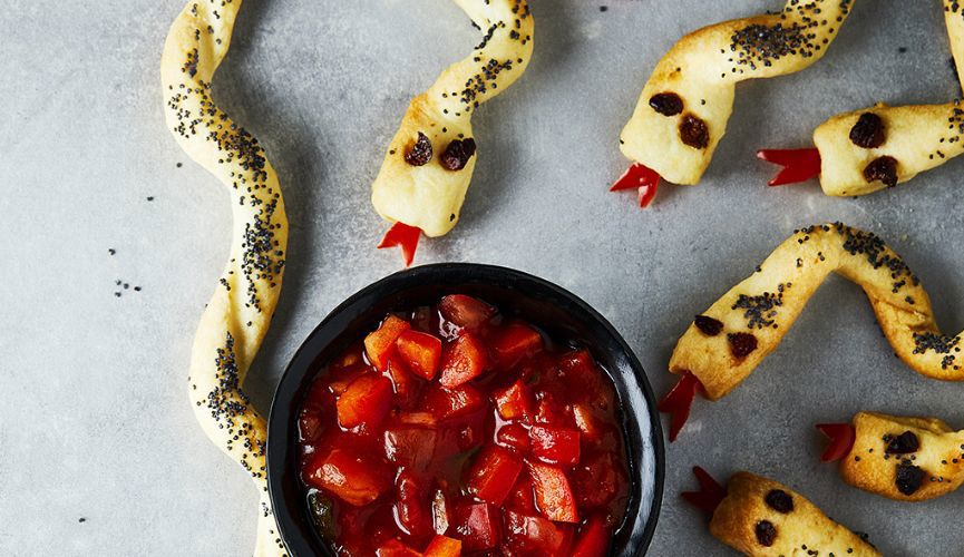 Snake twists with salsa